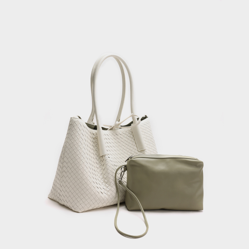 Sheepskin In&Out  Stylish Tote Bag for Women with Large Capacity Woven Design
