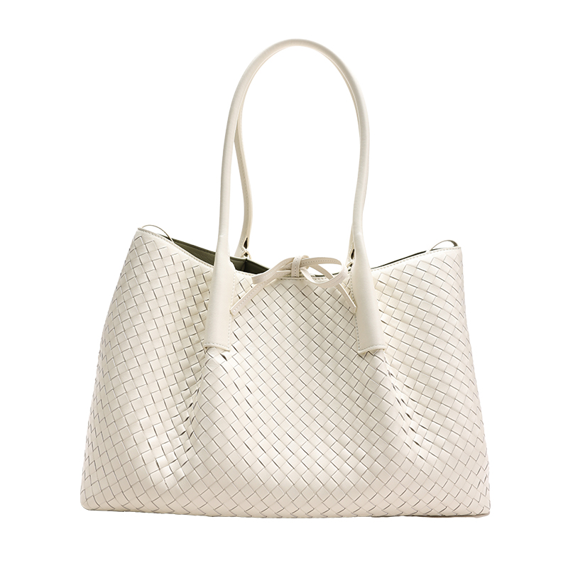 Sheepskin In&Out  Stylish Tote Bag for Women with Large Capacity Woven Design
