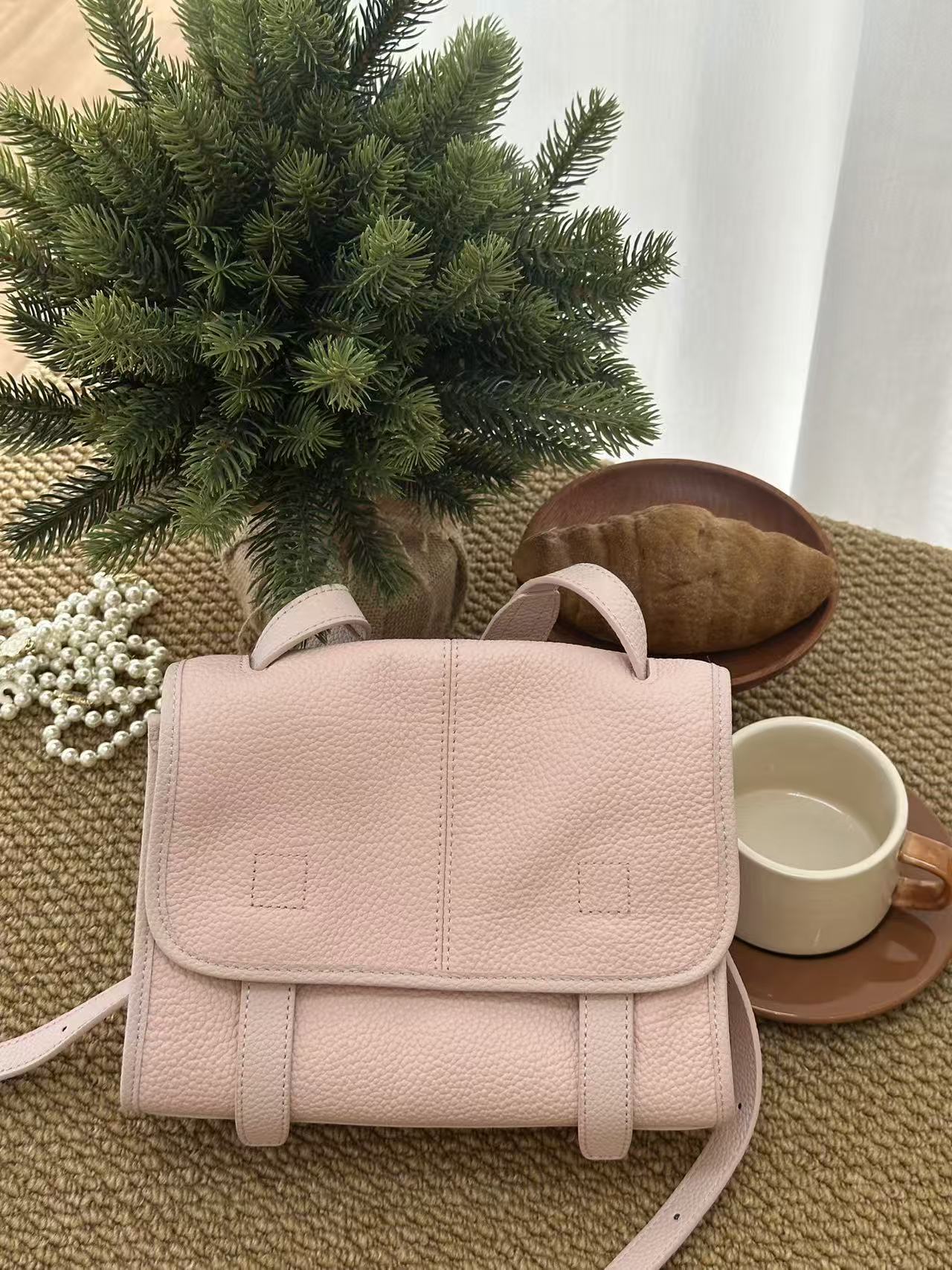 2026 New Messenger Bag for Spring/Summer Commuting — Versatile Shoulder & Crossbody Bag