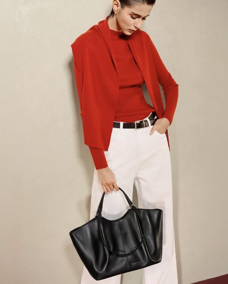 Elegant women’s commuter large-capacity ruched top-handle bag