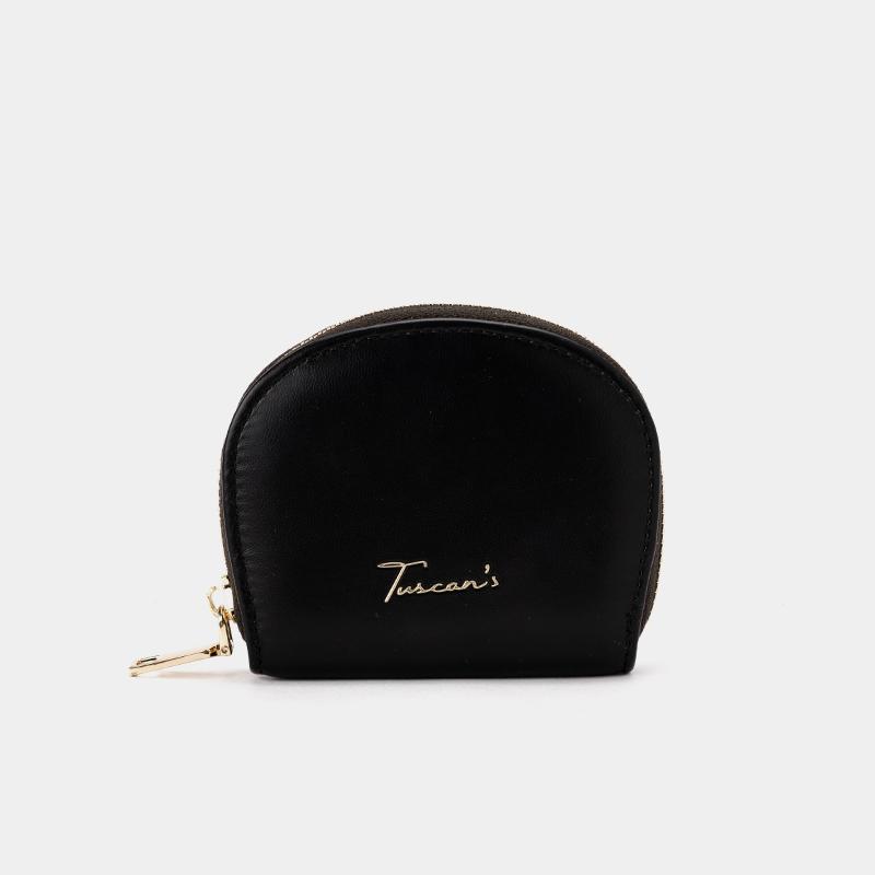 The clutch bag is portable, small and lightweight.