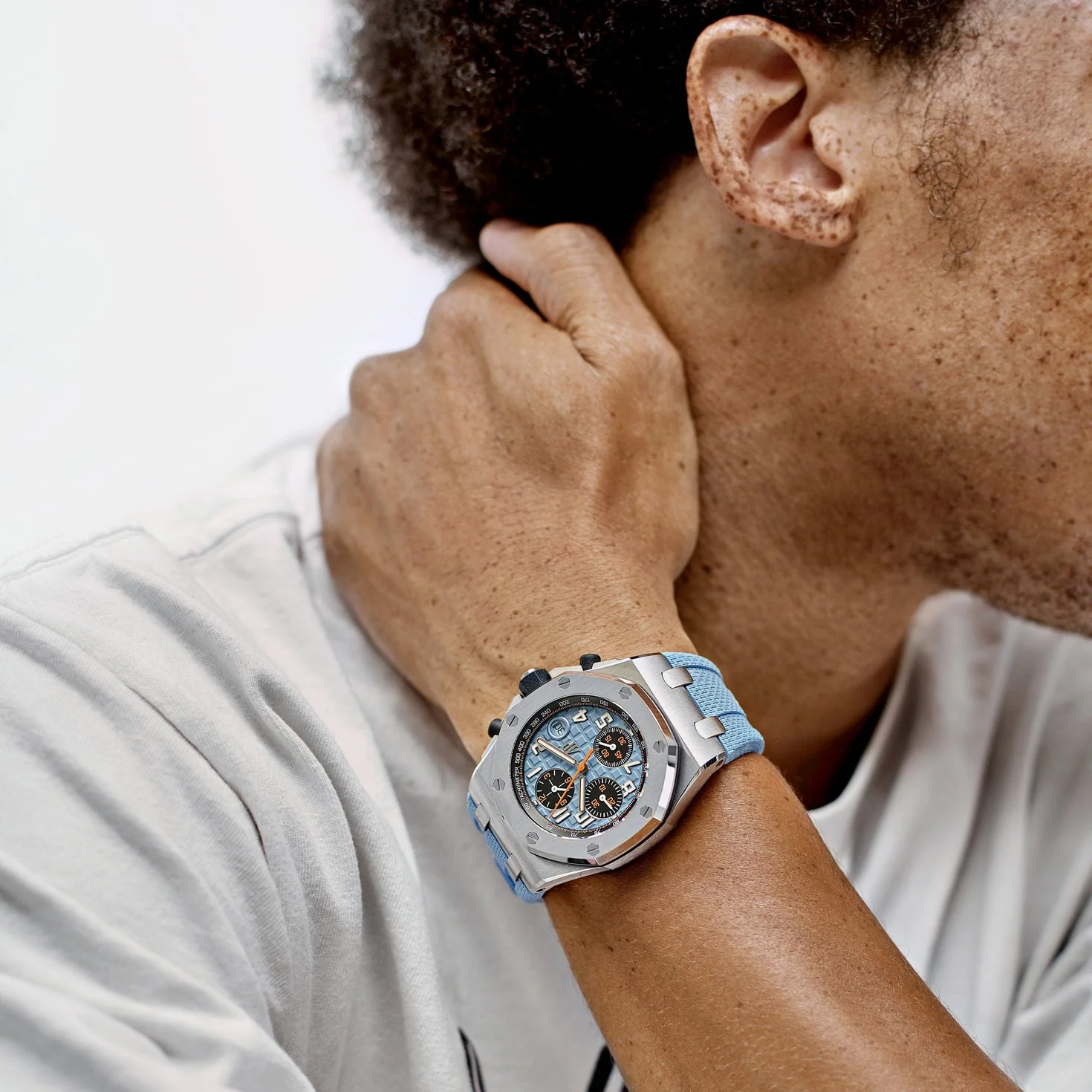 Audemars Piguet Royal Oak Offshore 26238ST.OO.A340CA.01 Chronograph Nerezová oceľ Modrý ciferník (2022)