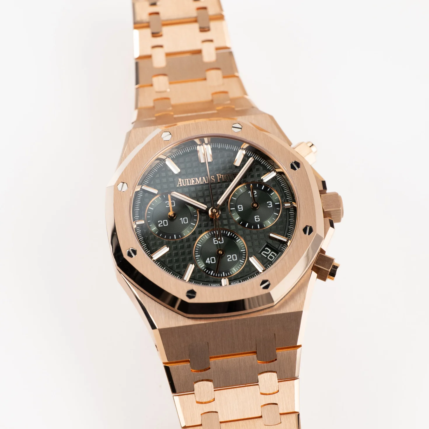 Audemars Piguet Royal Oak 26240OR.OO.1320OR.08 Chronograph Růžové zlato Khaki zelený ciferník (2024)
