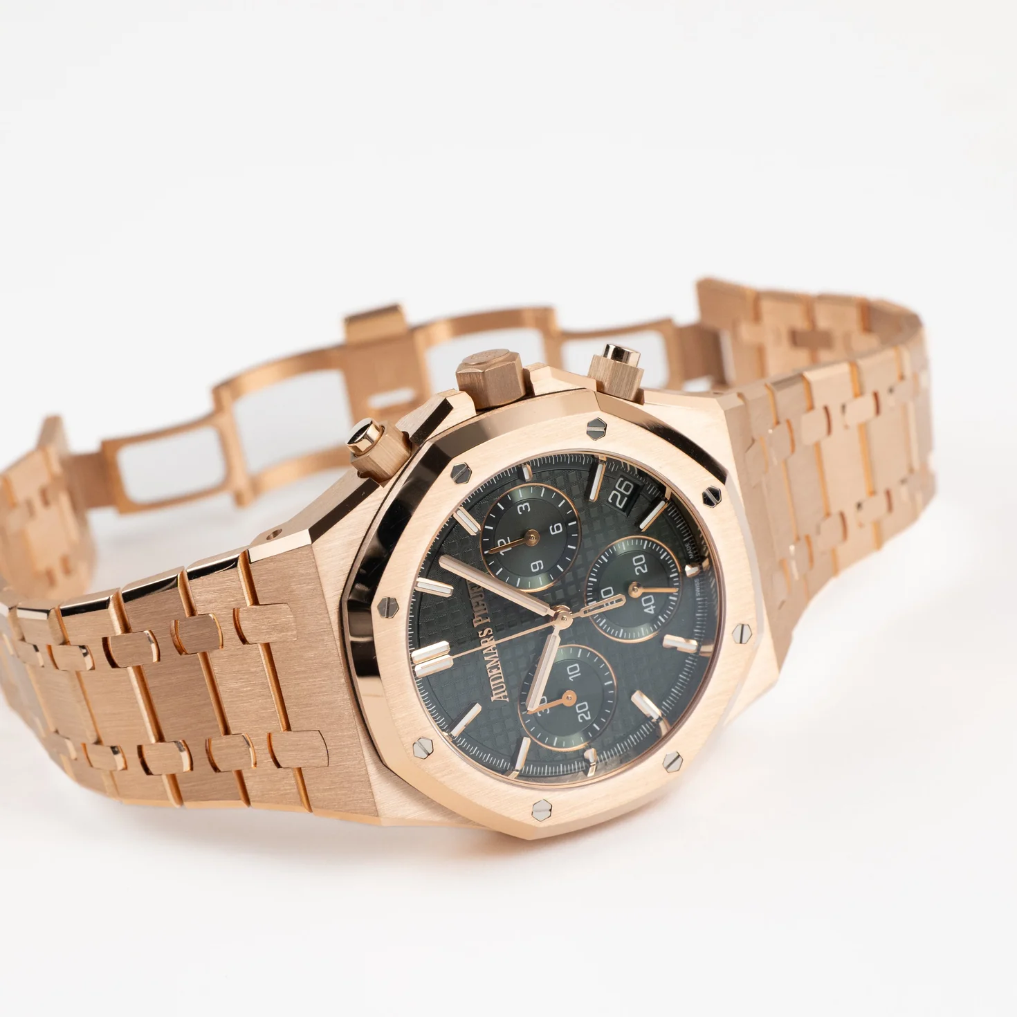 Audemars Piguet Royal Oak 26240OR.OO.1320OR.08 Chronograph Ružové zlato Khaki zelený ciferník (2024)