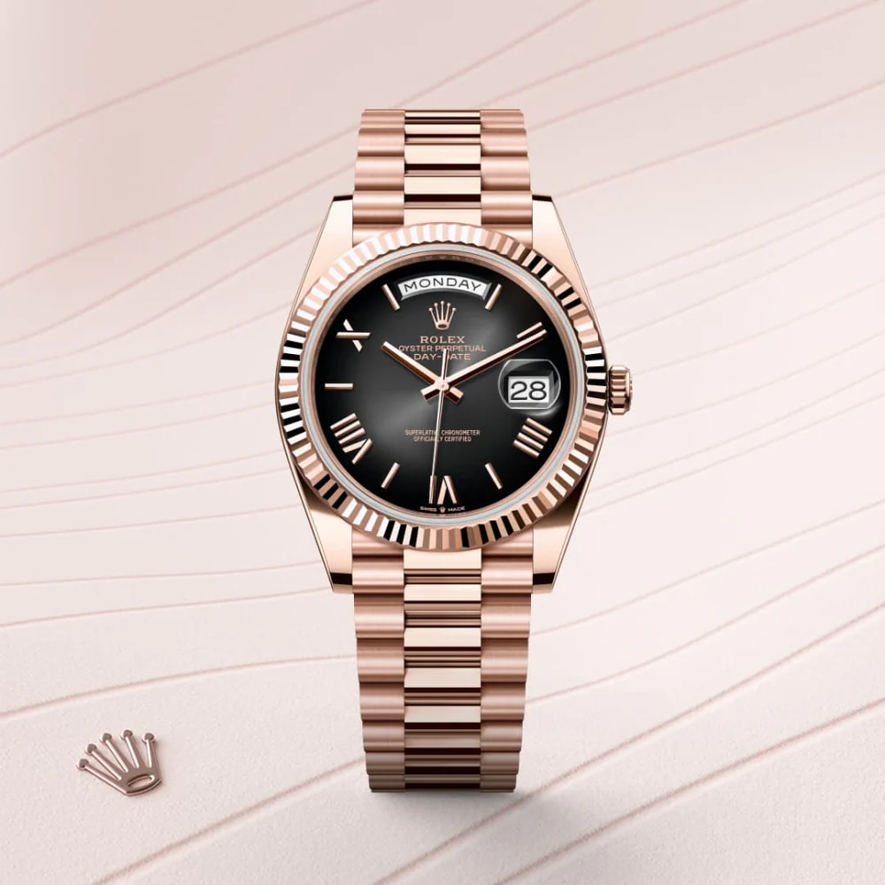 Rolex Day-Date 40 Oyster, 40 mm, Everose zlato M228235-0055