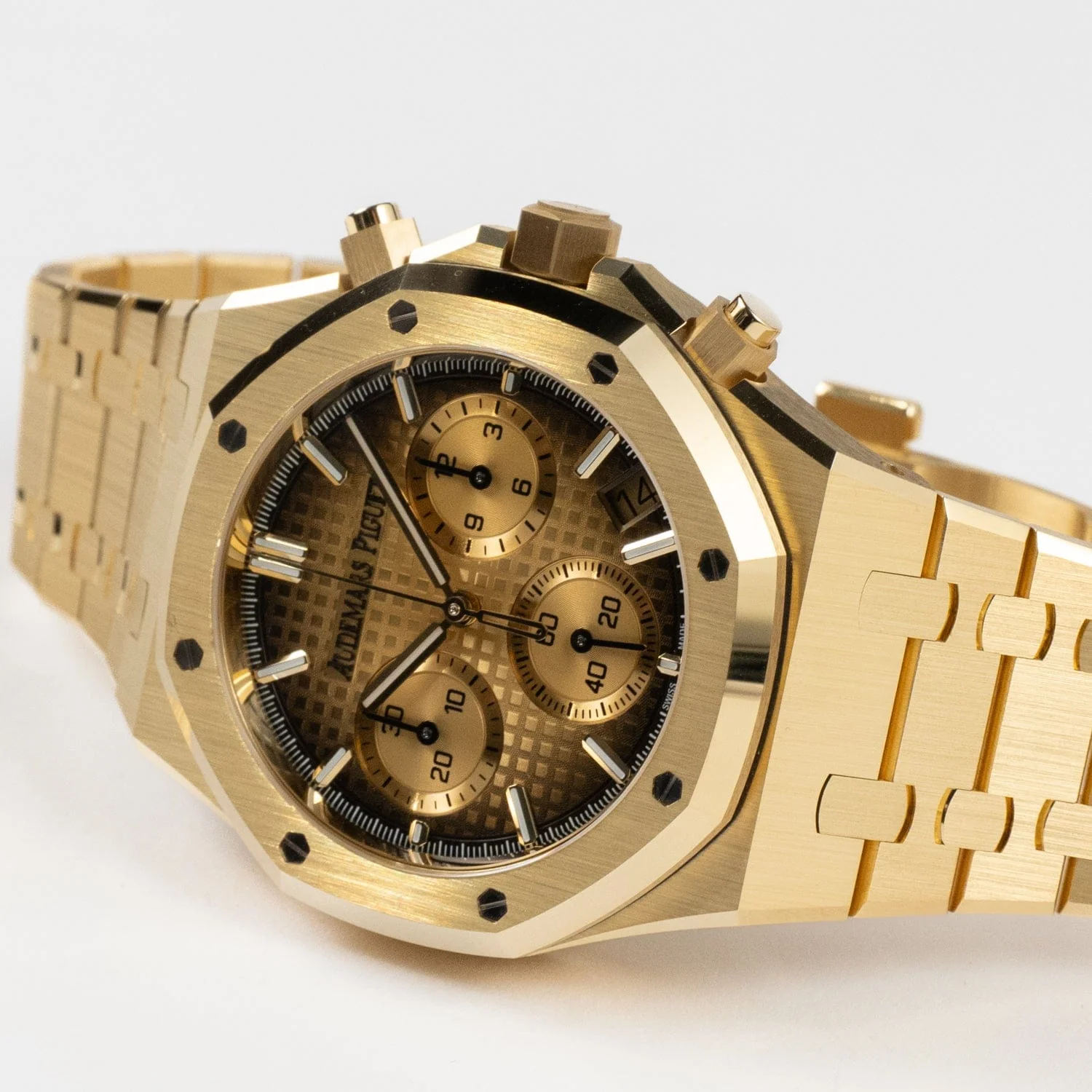 Audemars Piguet Royal Oak 26240BA.OO.1320BA.02 Chronograph Uzené Žluté Zlato