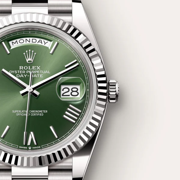 Rolex Day-Date 40 Oyster, 40 mm, biele zlato M228239-0033