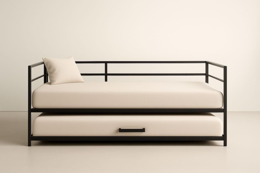 Daybed in acciaio con materasso in schiuma beige e struttura nera