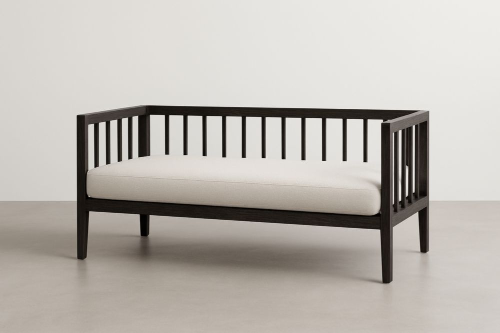 Daybed in legno massello con cuscino in poliestere