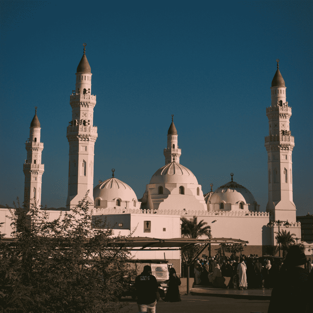 Saudi Arabia eSIM – Quba Mosque with minarets in Medina, travel eSIM for Saudi Arabia
