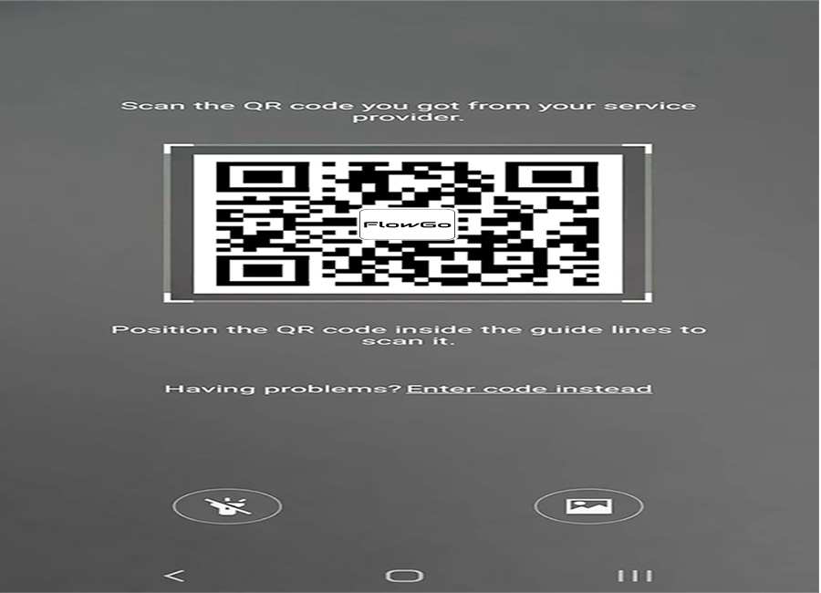 Samsung camera scanning eSIM QR code on screen