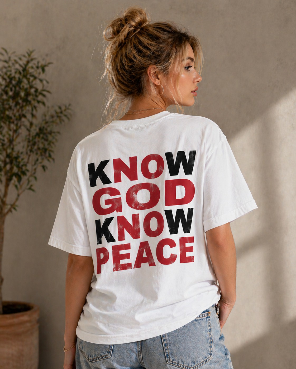 Know God Know Peace Vintage Christian Graphic Tee – Inspirational Faith Unisex T-Shirt