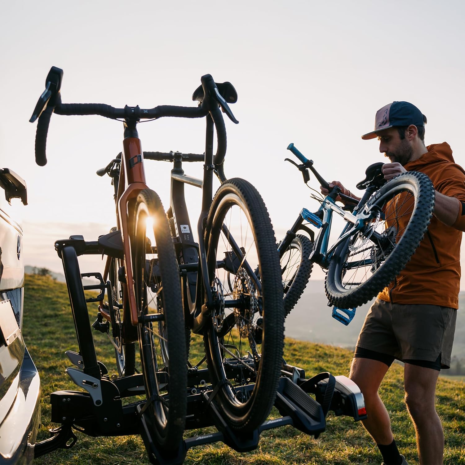 Forza L 022801 Rear Bicycle Carrier with Rear Lights Foldable for 3 Bicycles or Heavy Electric Bikes Black