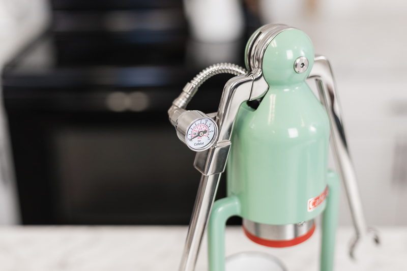 robot barista undeniable style