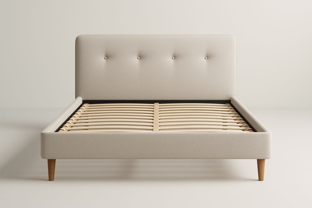 Lit double en tissu polyester beige avec pieds en bois