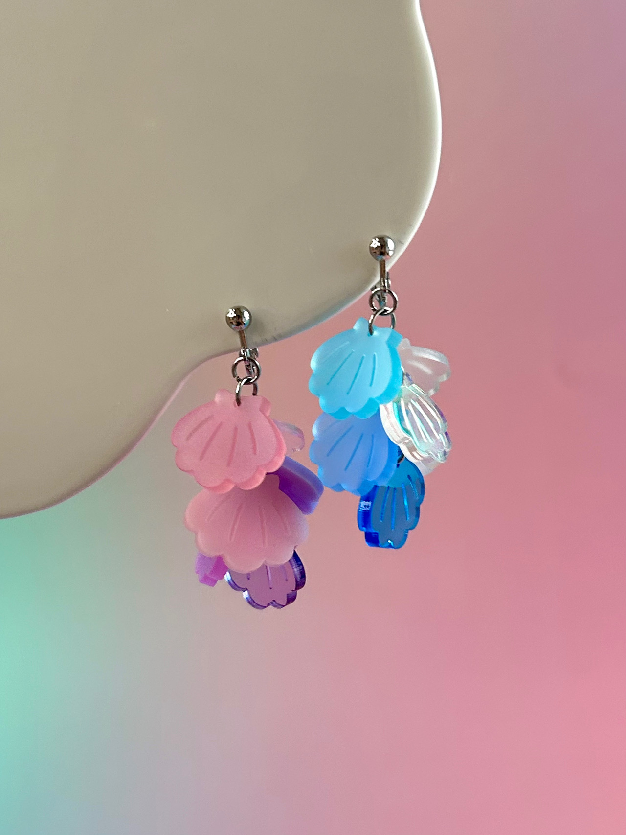 Quavous Acrylic Handmade 3D Shell Earrings
