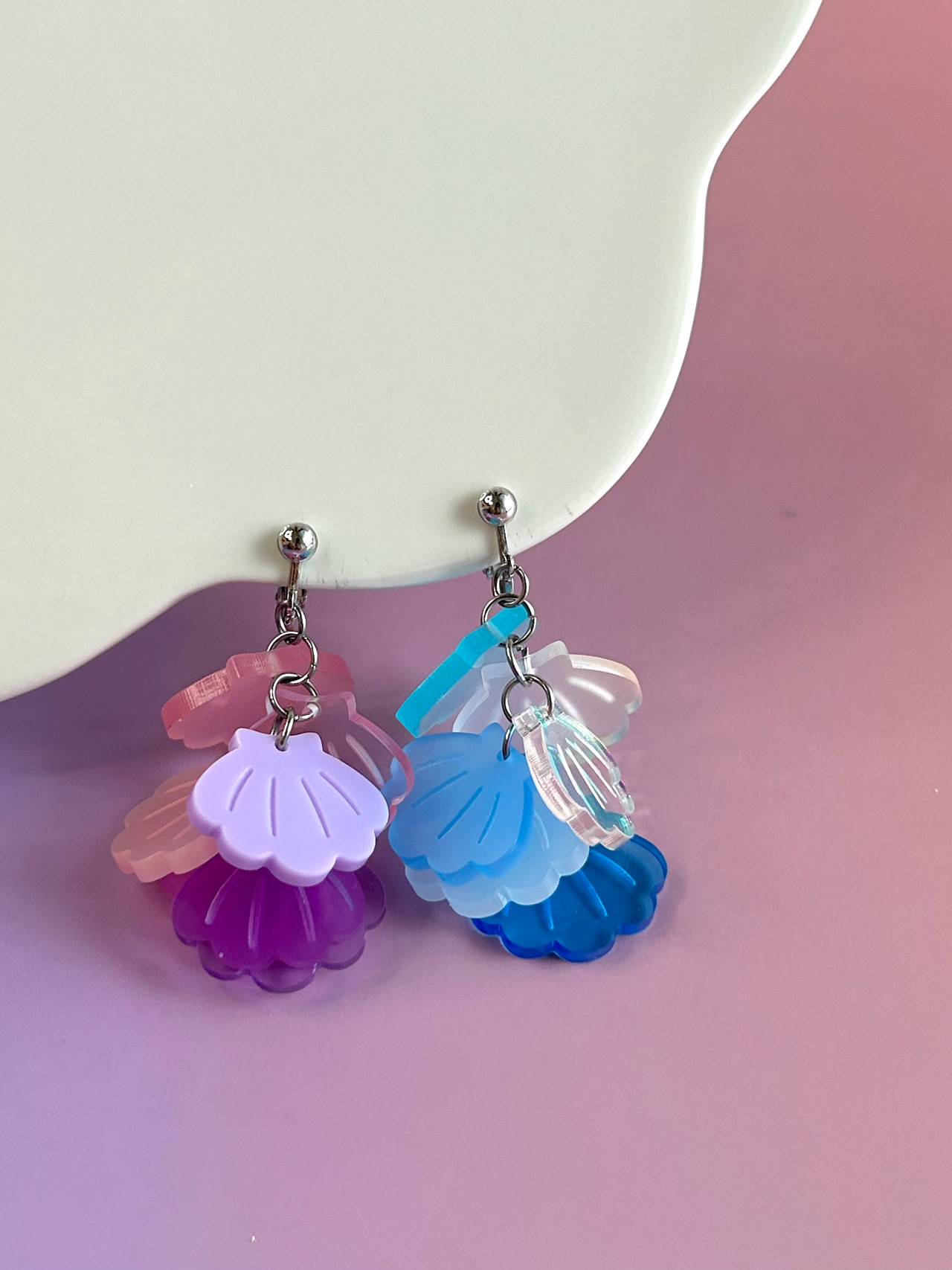 Quavous Acrylic Handmade 3D Shell Earrings