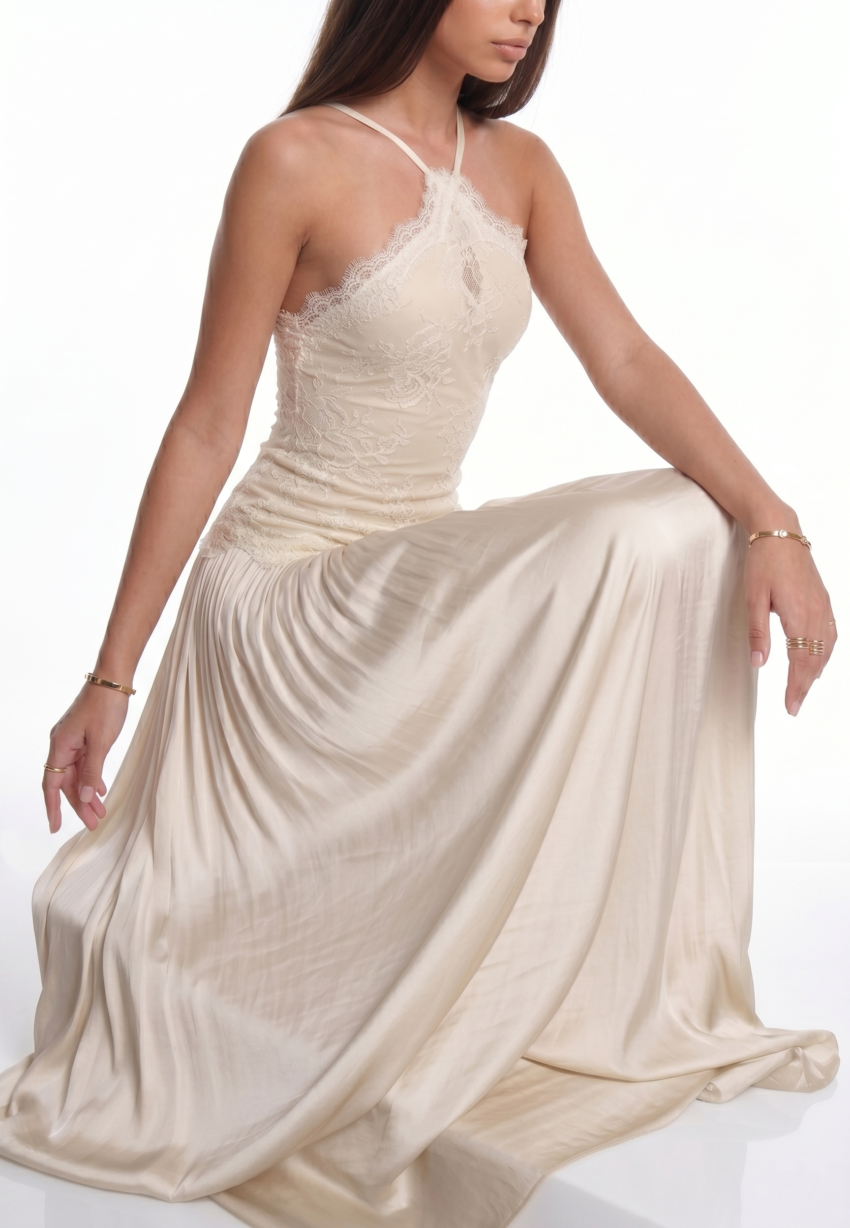 Volinola Lace Floral Ruch Maxi Dress