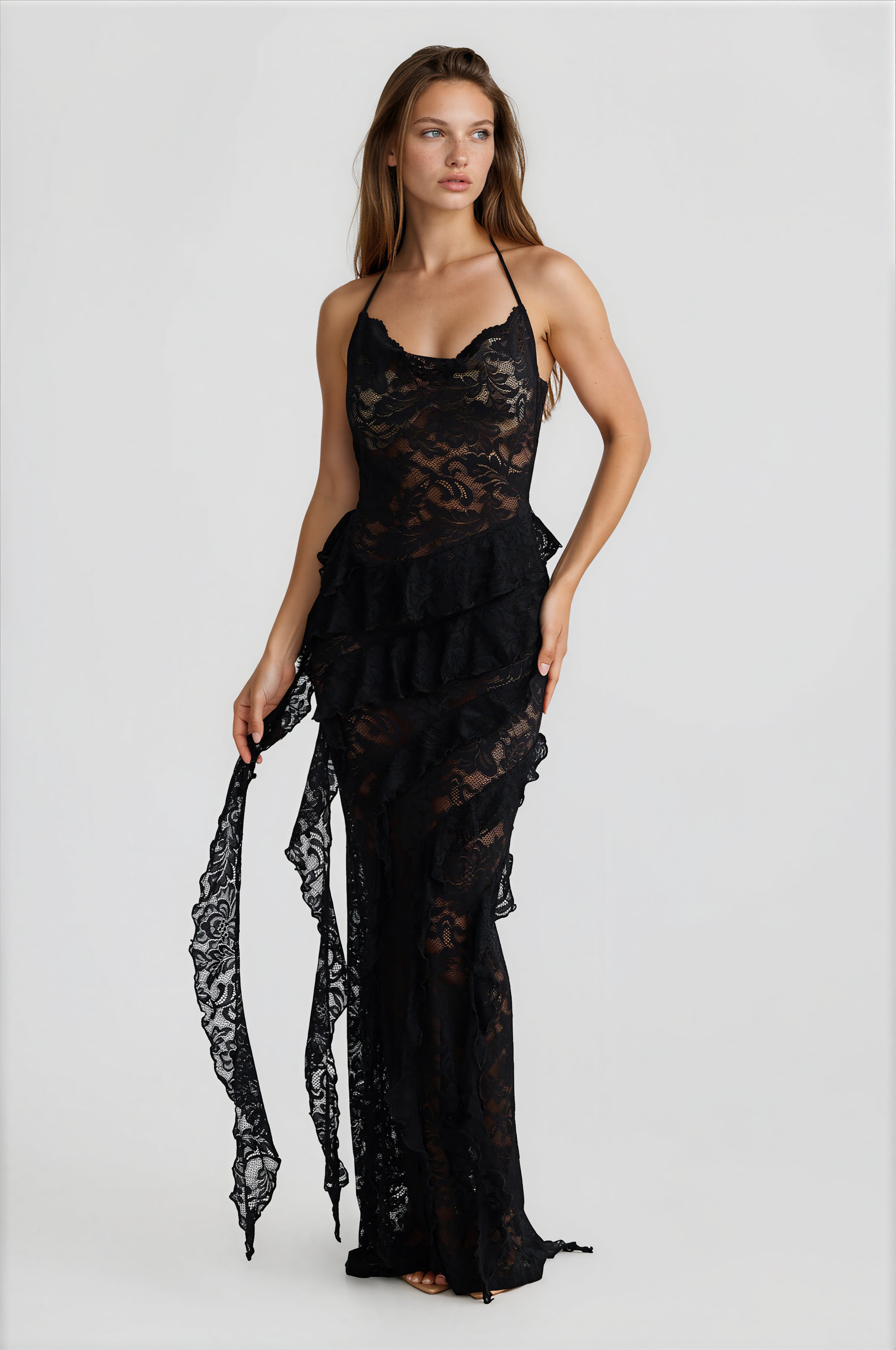 Loana Timeless Lace Gown