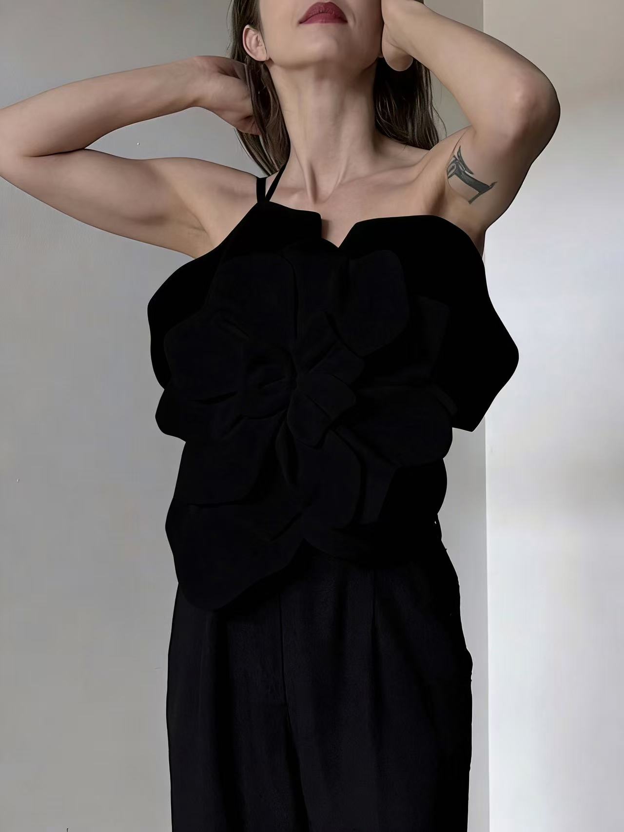 Hafdis White Floral Off-Shoulder Top