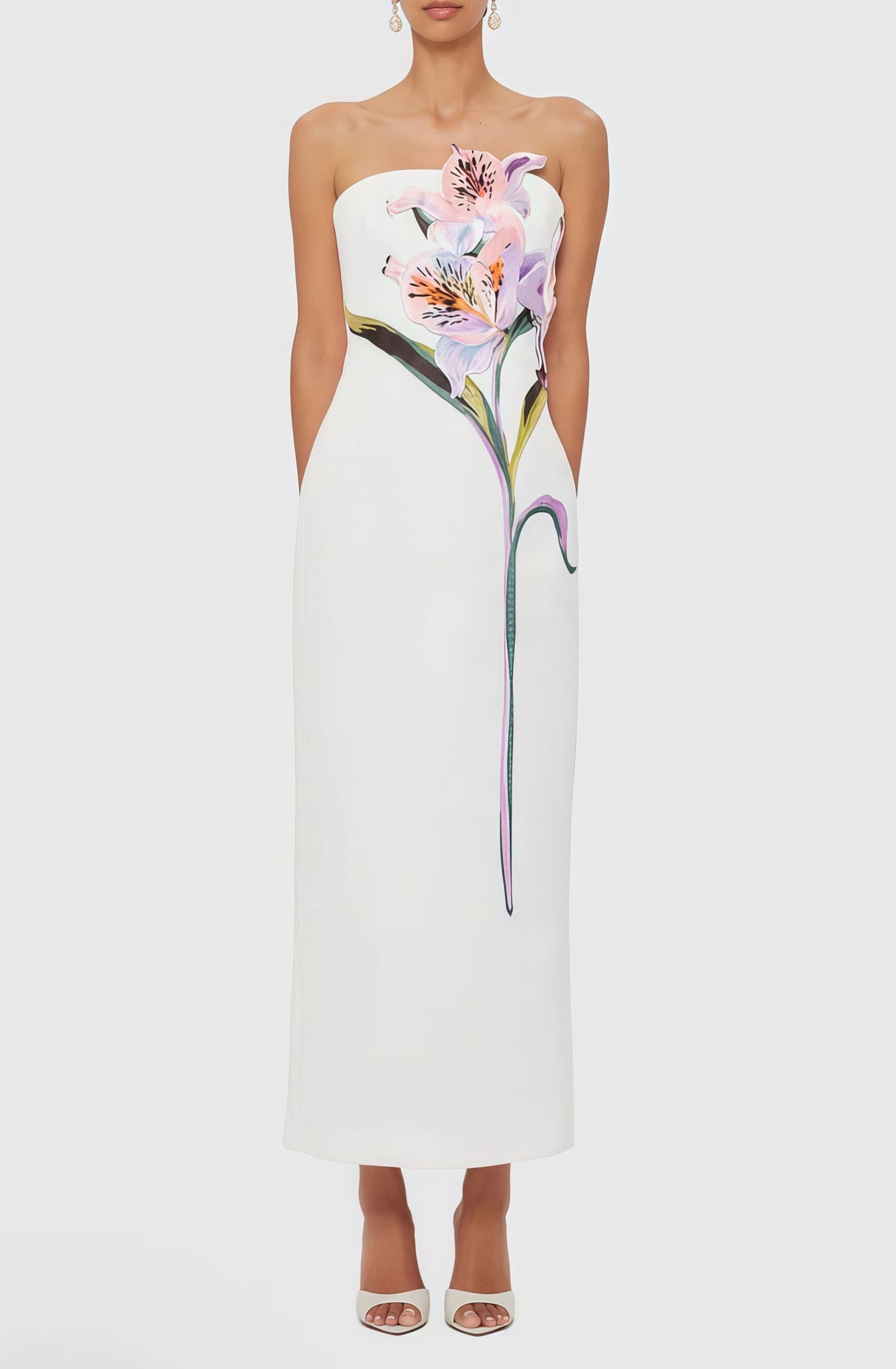 Zoé White Floral Embroidered Maxi Dress