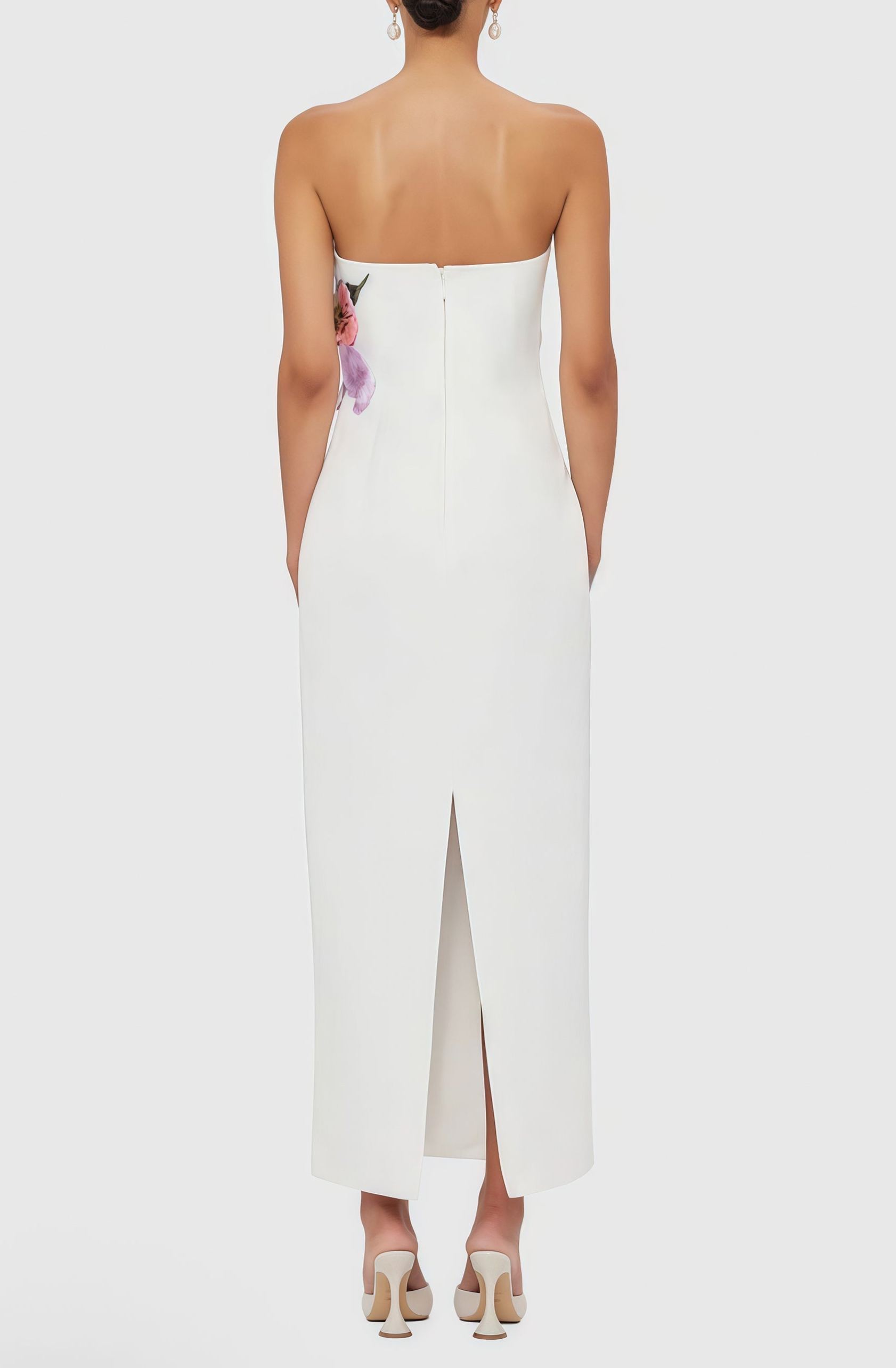 Zoé White Floral Embroidered Maxi Dress