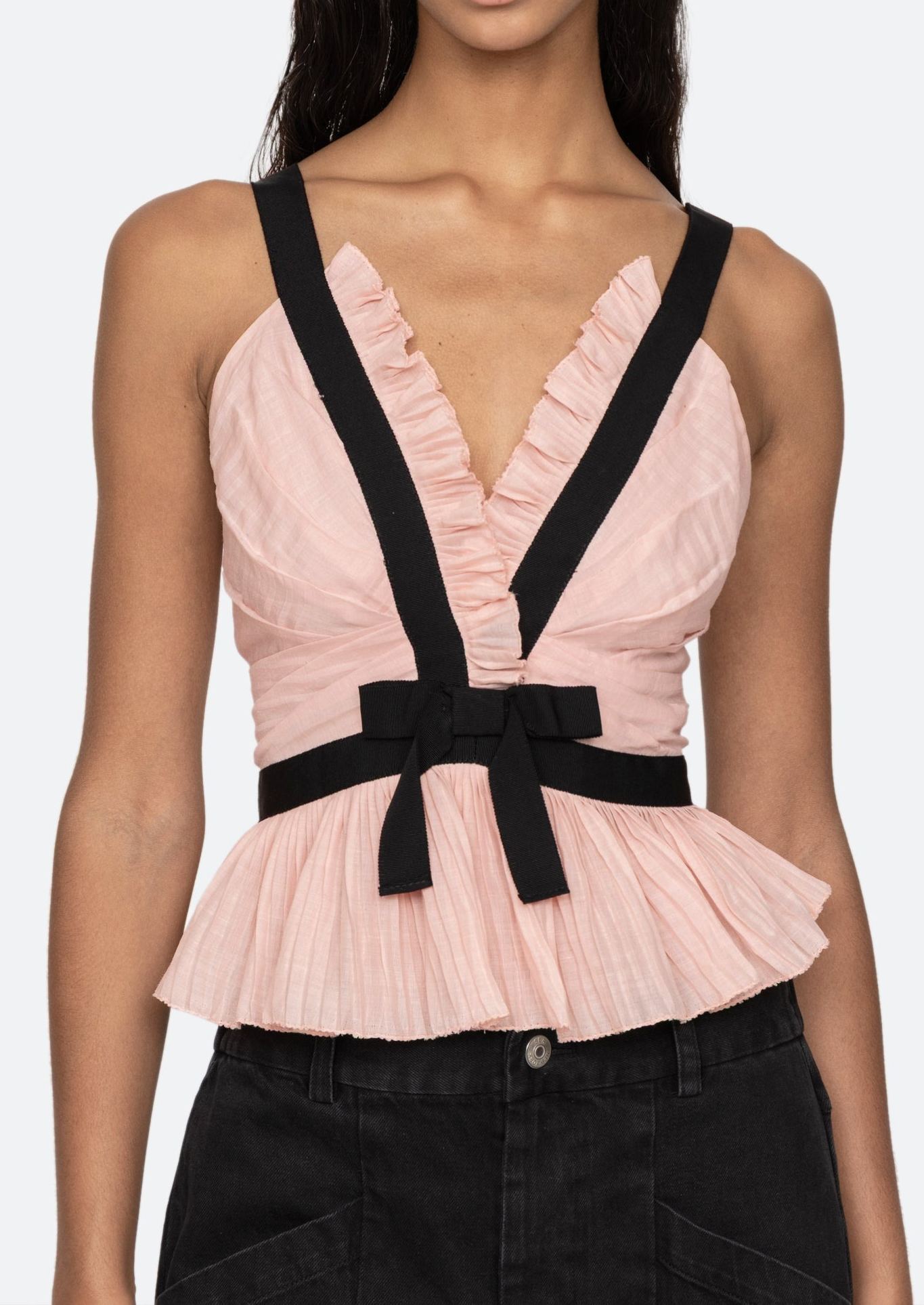 Fearghal V Neck Bow Top In Pink