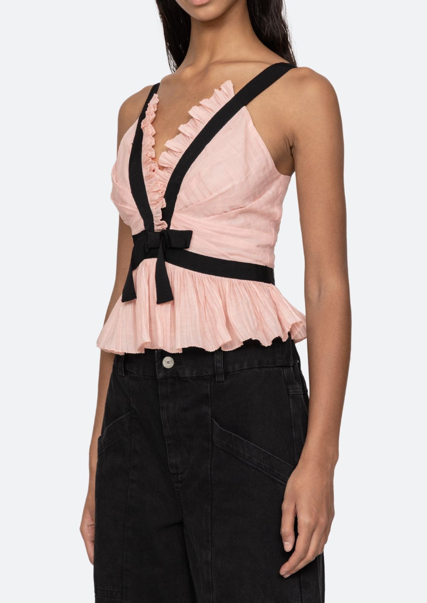 Fearghal V Neck Bow Top In Pink