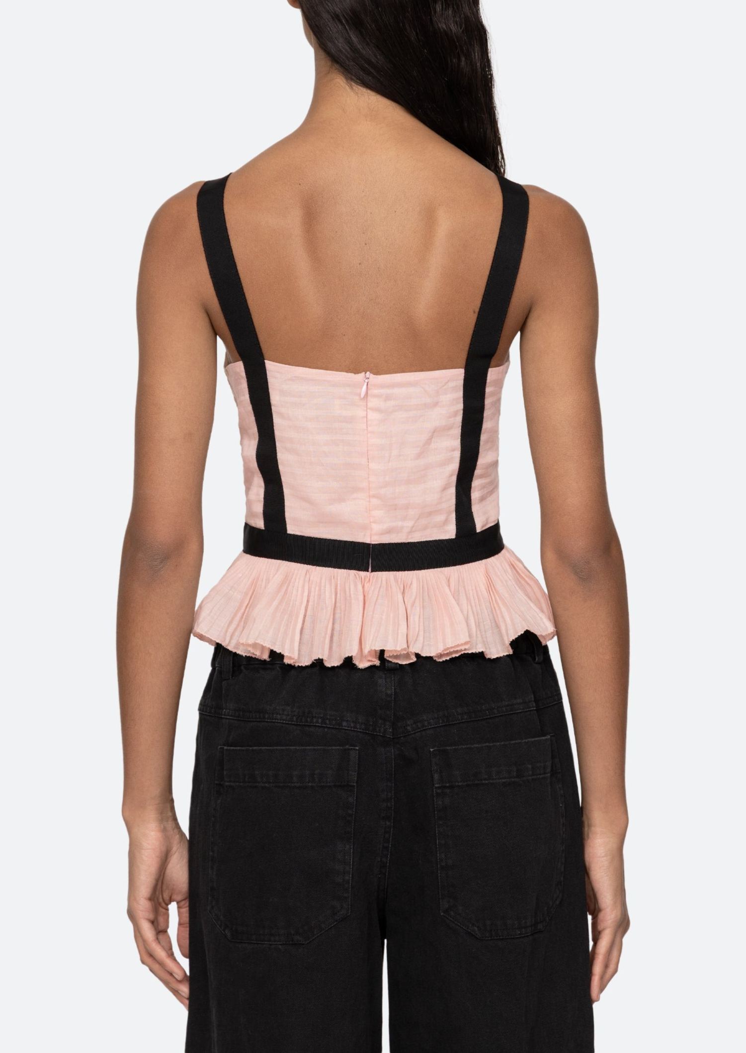 Fearghal V Neck Bow Top In Pink