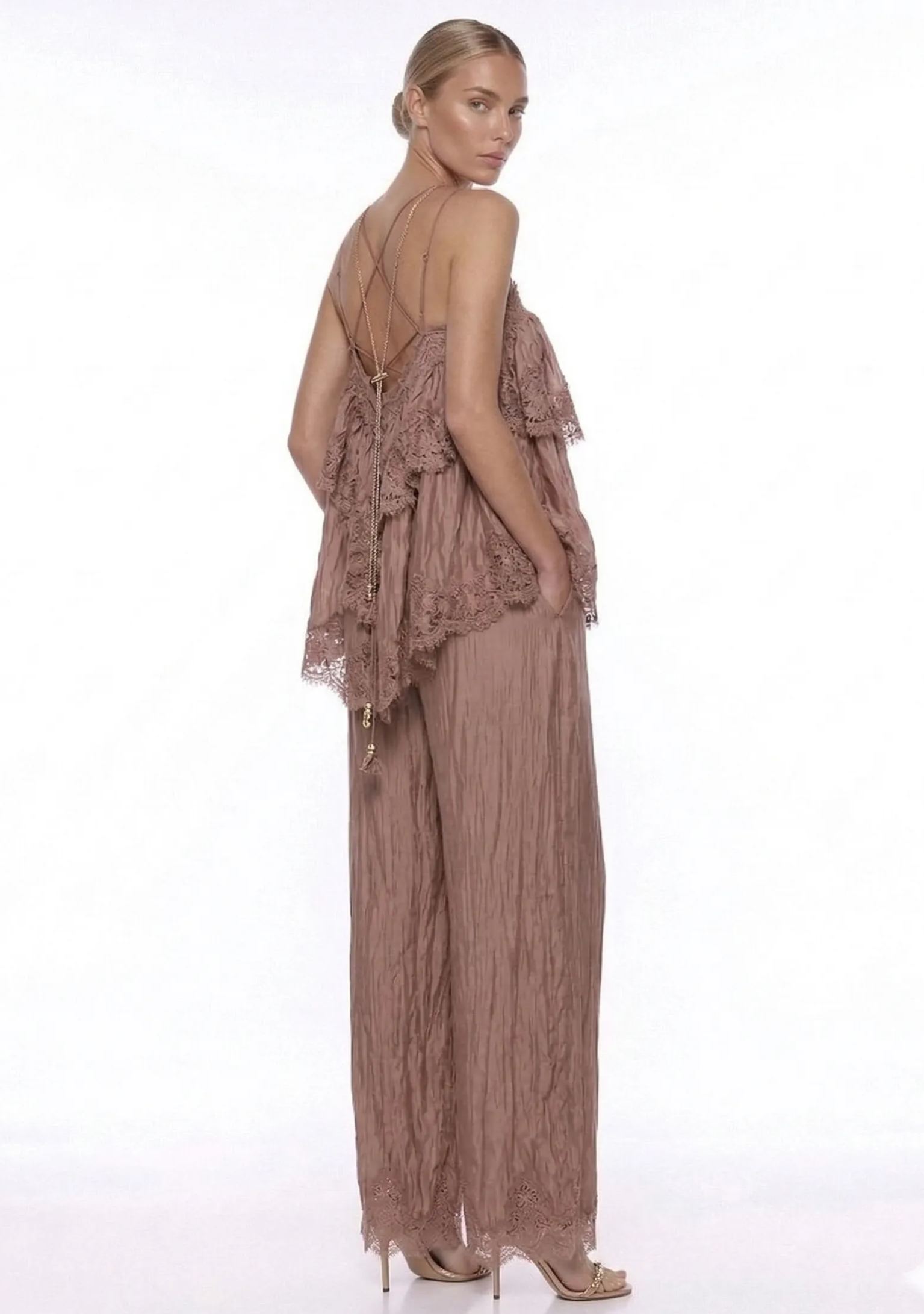 Darijus Spaghetti Ruffle Lace Top