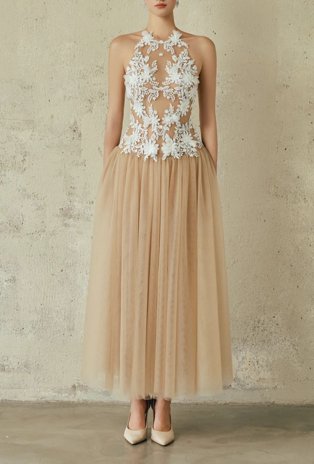 Deirdre Sleeveless Flower Mesh Maxi Dress