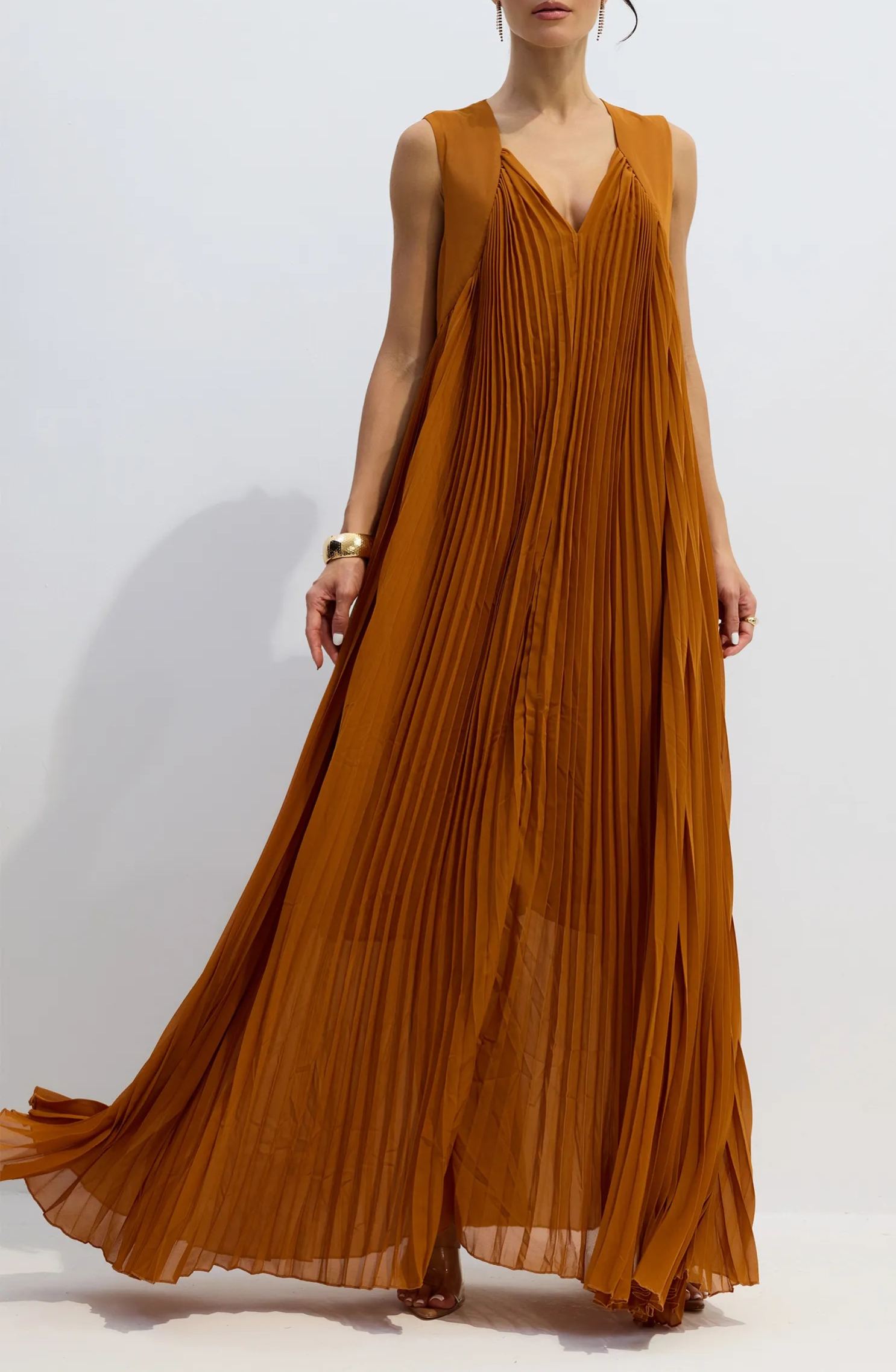 Fida V-Neck Pleated Maxi Dress