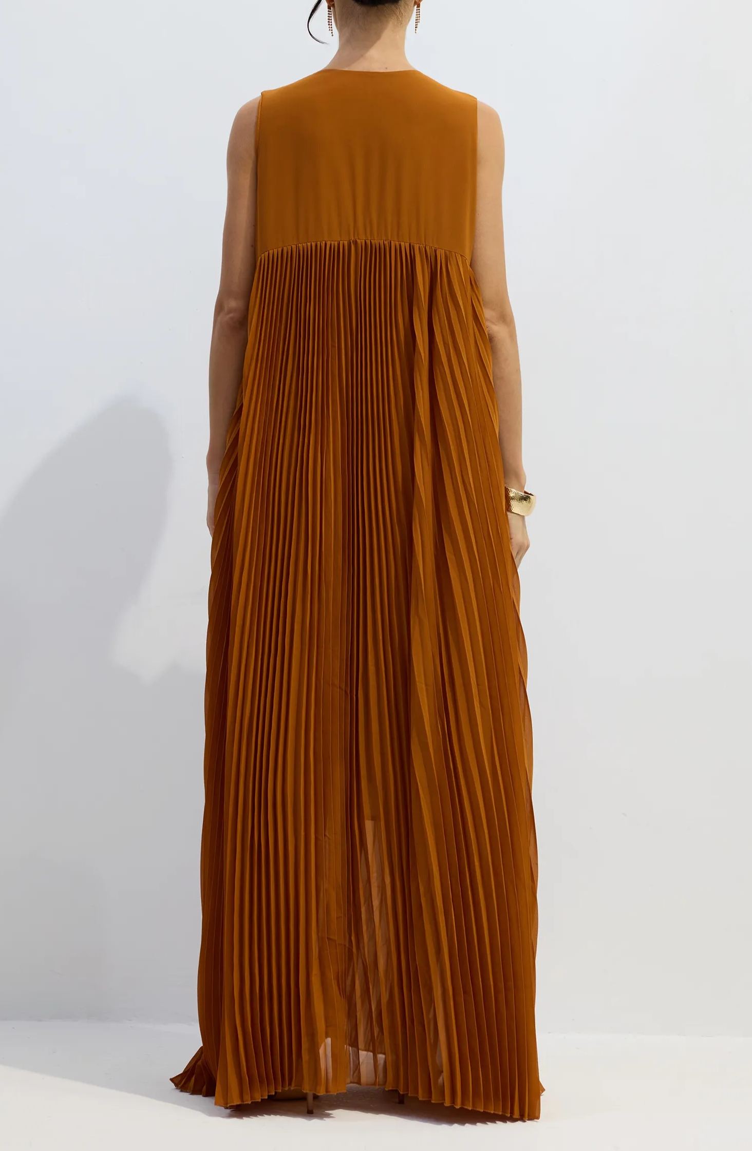 Fida V-Neck Pleated Maxi Dress