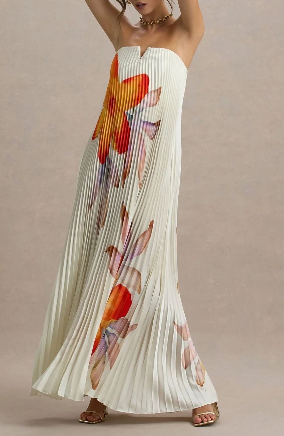 Drevia Strapless Floral Pleated Maxi Dress