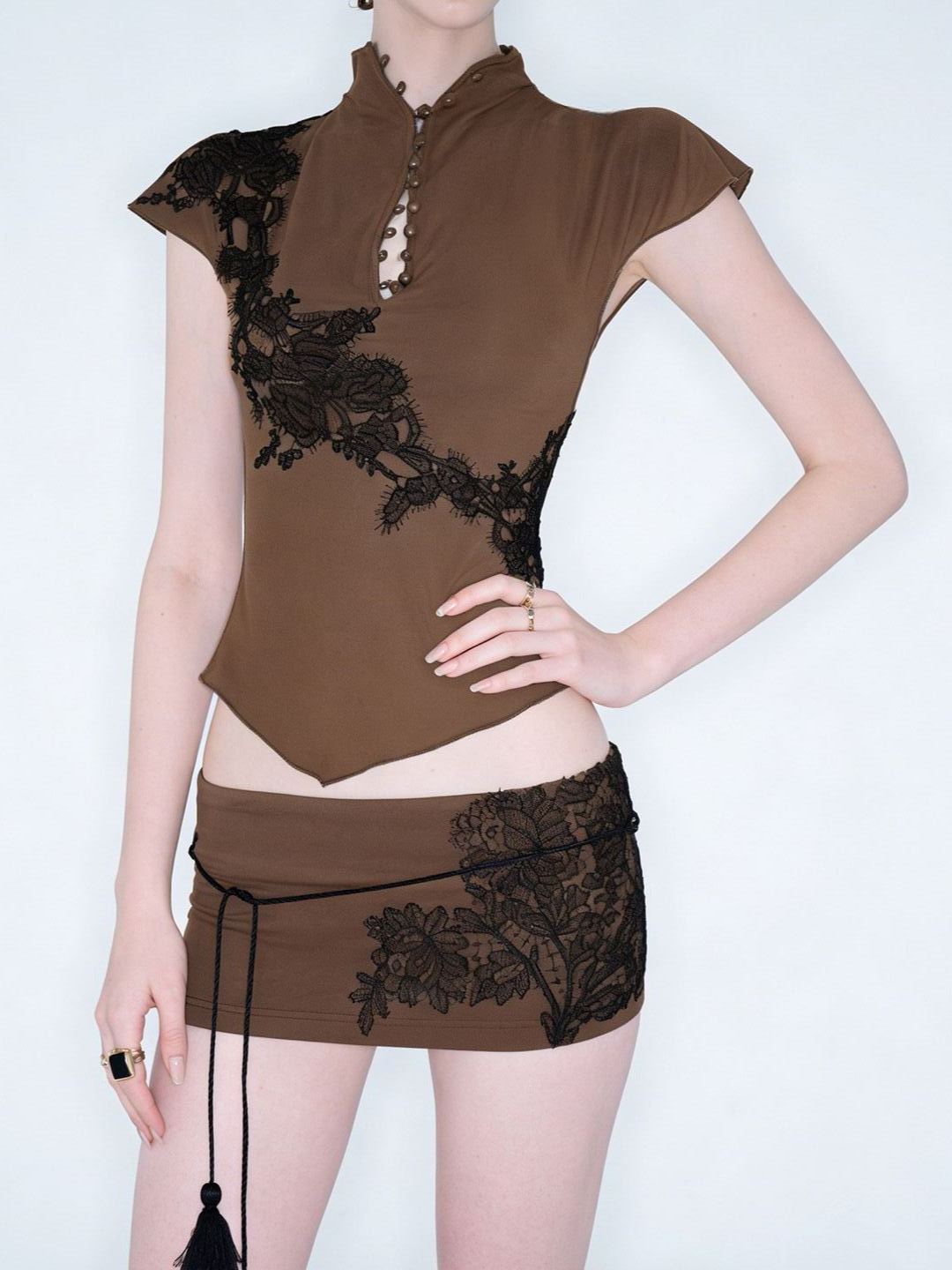 Sikosa Lace Mini Skirt
