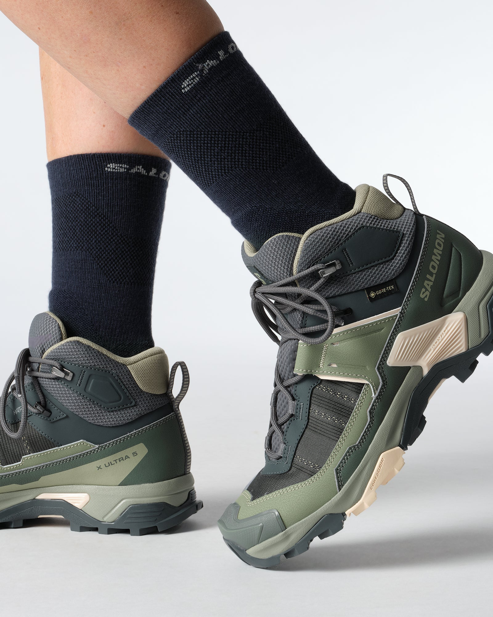 X ULTRA 5 MID GORE-TEX