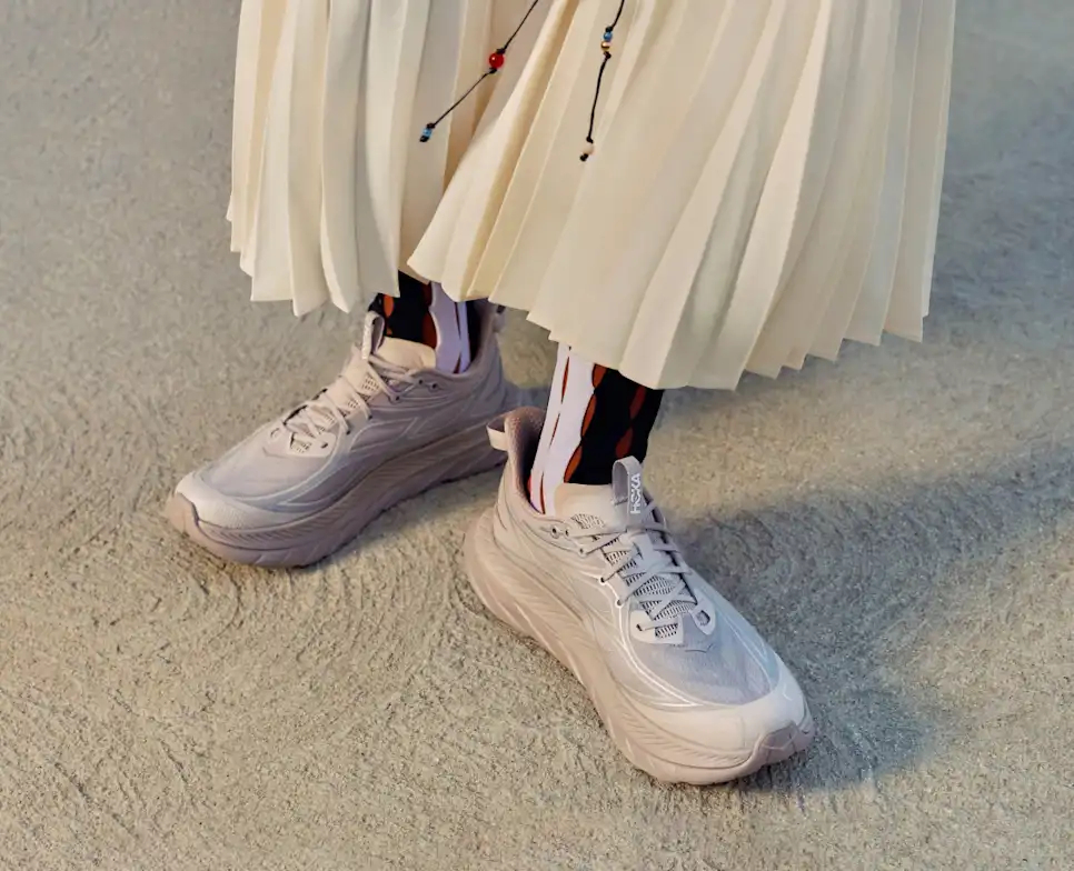 Women's   Mach Remastered