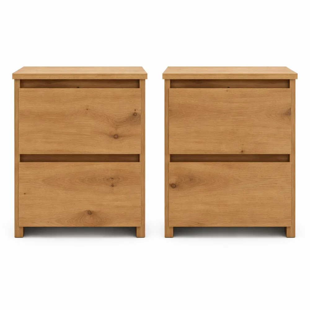 Paire de tables de chevet en chêne avec rangement