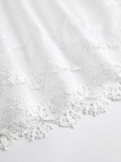 Lace Hem Relaxed Blouse