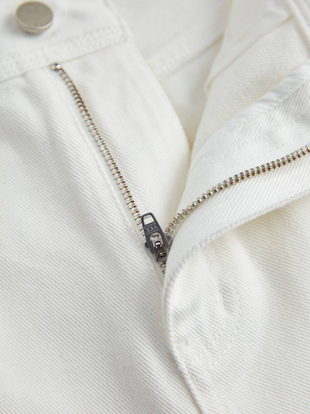Cropped Jeans With Waist Tie