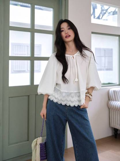Lace Hem Relaxed Blouse