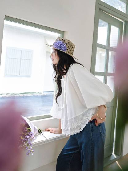 Lace Hem Relaxed Blouse