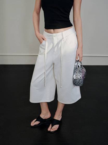 Cropped Jeans With Waist Tie