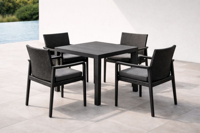 Ensemble de table et chaises en aluminium noir pour extérieur