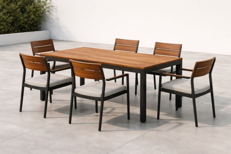 Ensemble table en bois et métal avec 6 chaises