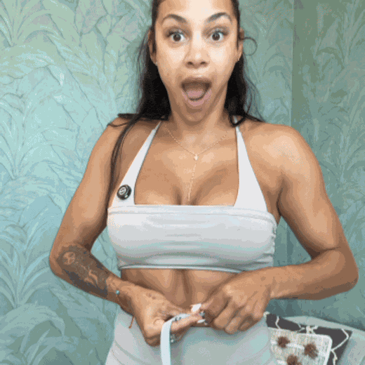 Customer measuring her waist progress