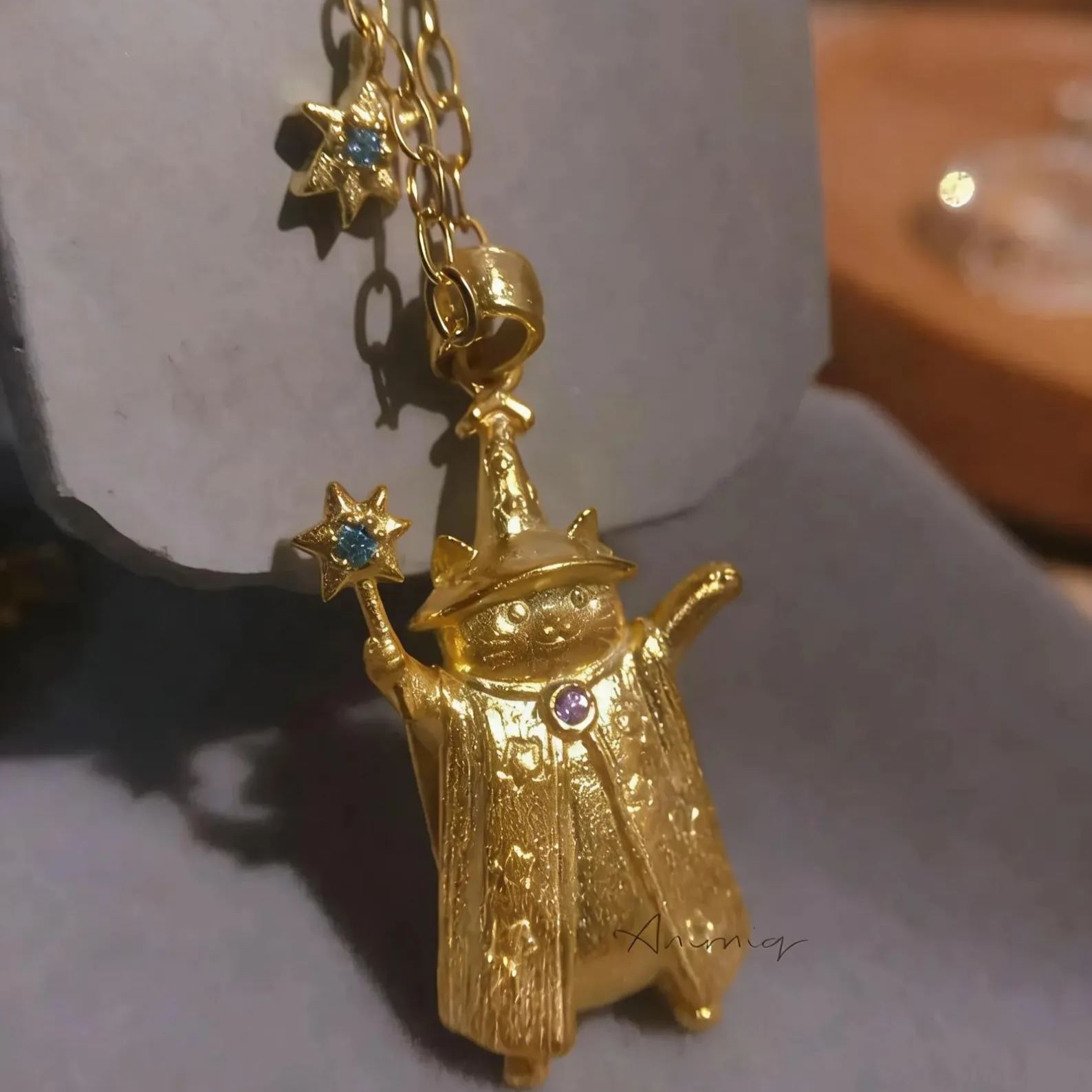 🐾 Wizard Cat Necklace – Lucky Charm & Cosmic Protector