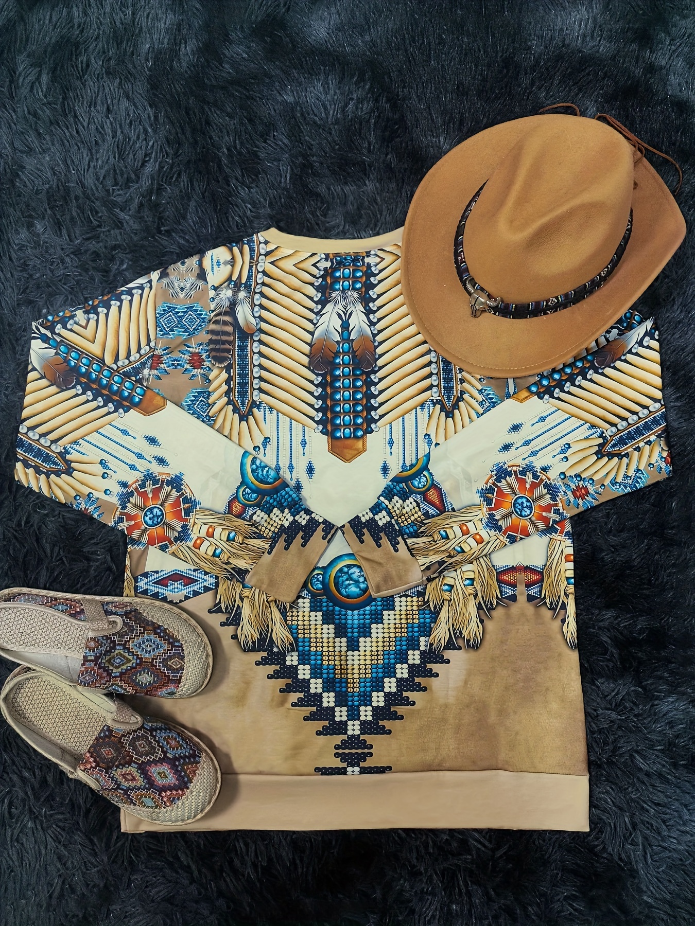 Casual Stylish Round-Neck Sweatshirt with a Western Ethnic Style And Vintage Print（Buy 2 Free Shipping)