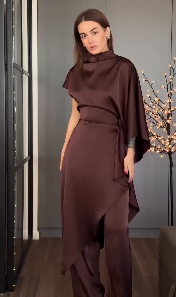 Slim-fit, off-shoulder satin top and pants two-piece set(Buy 2 free Shipping)