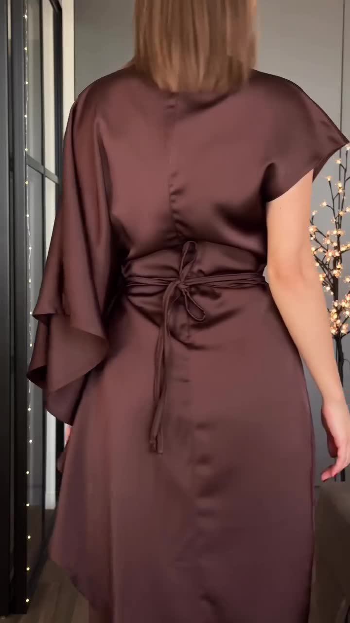 Slim-fit, off-shoulder satin top and pants two-piece set(Buy 2 free Shipping)